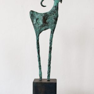 Cabra1. Bronce y madera. 40X13x8cm